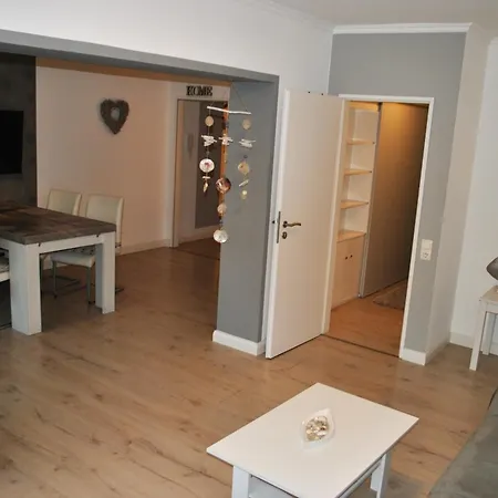 Tannenburg 203 - App Muscheloase * Grömitz